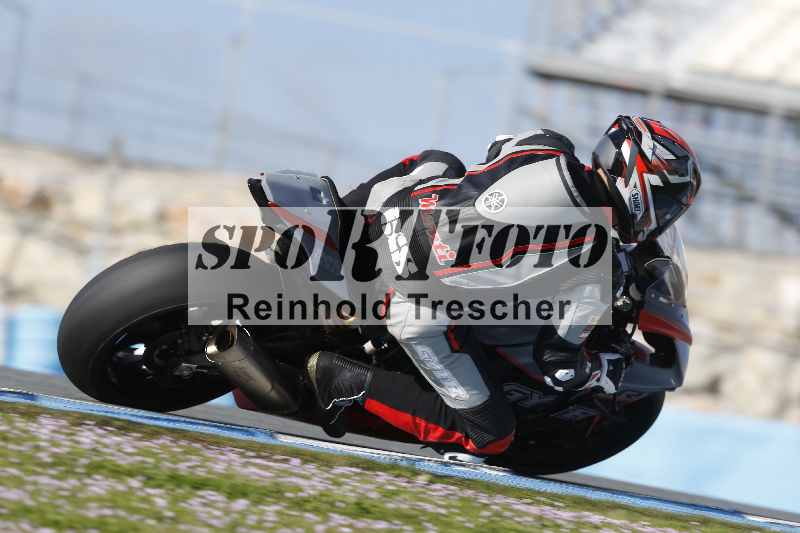 /02 28.-31.01.2025 Moto Center Thun Jerez/rot-red/566